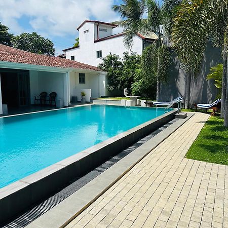 Bony'S Holiday Inn Negombo Ngoại thất bức ảnh