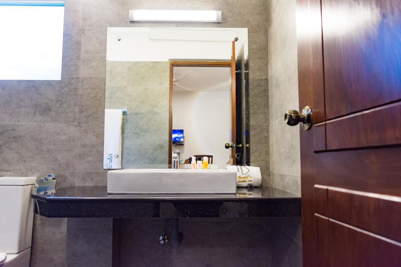 Bony'S Holiday Inn Negombo Ngoại thất bức ảnh