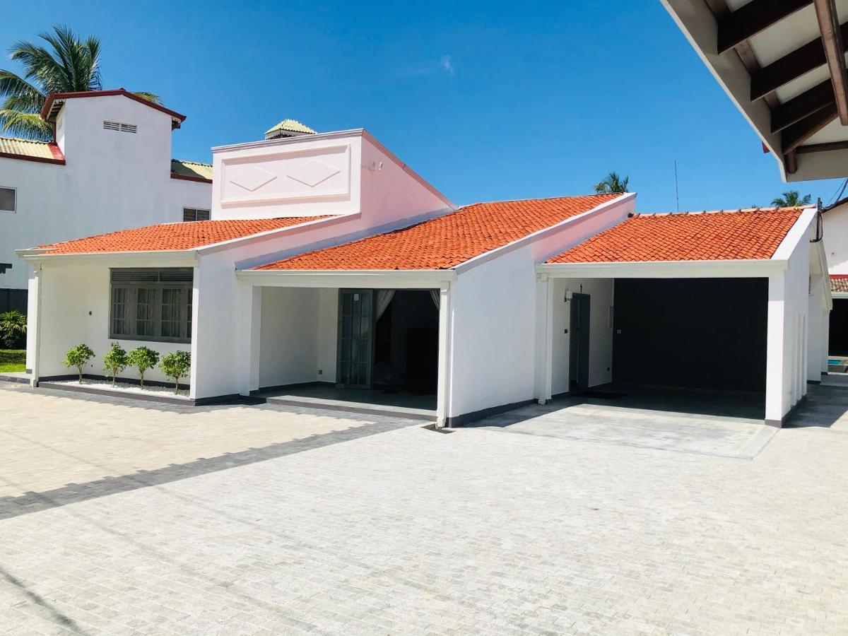 Bony'S Holiday Inn Negombo Ngoại thất bức ảnh