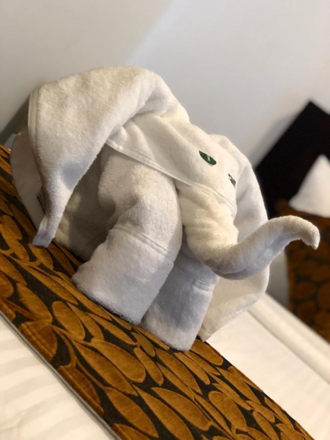 Bony'S Holiday Inn Negombo Ngoại thất bức ảnh