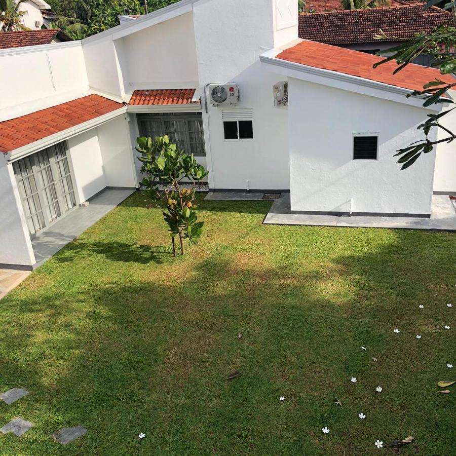 Bony'S Holiday Inn Negombo Ngoại thất bức ảnh